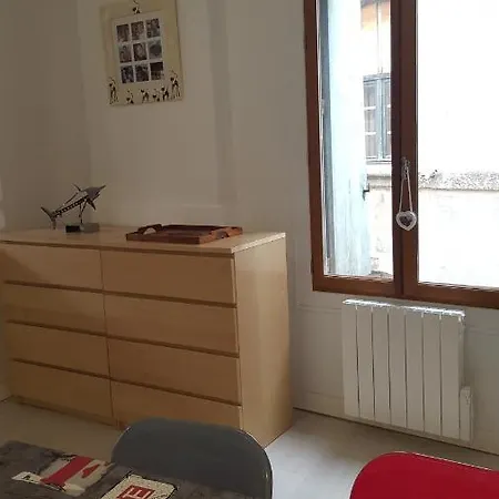 Les Palmiers Apartment *